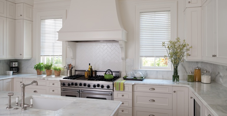 Jacksonville kitchen white blinds